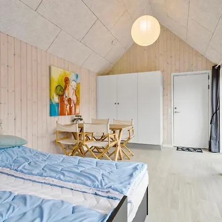4 Bedroom Cozy In