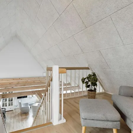 בית נופש 4 Bedroom Cozy In