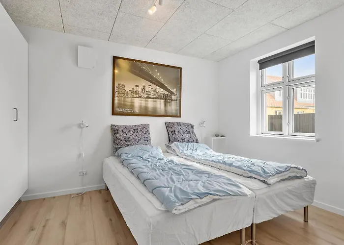 Σπίτι διακοπών 4 Bedroom Cozy In