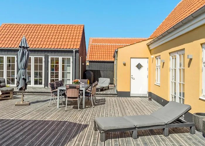 Σπίτι διακοπών 4 Bedroom Cozy In